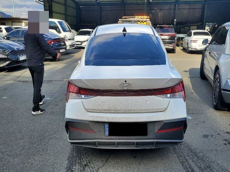 HYUNDAI AVANTE
