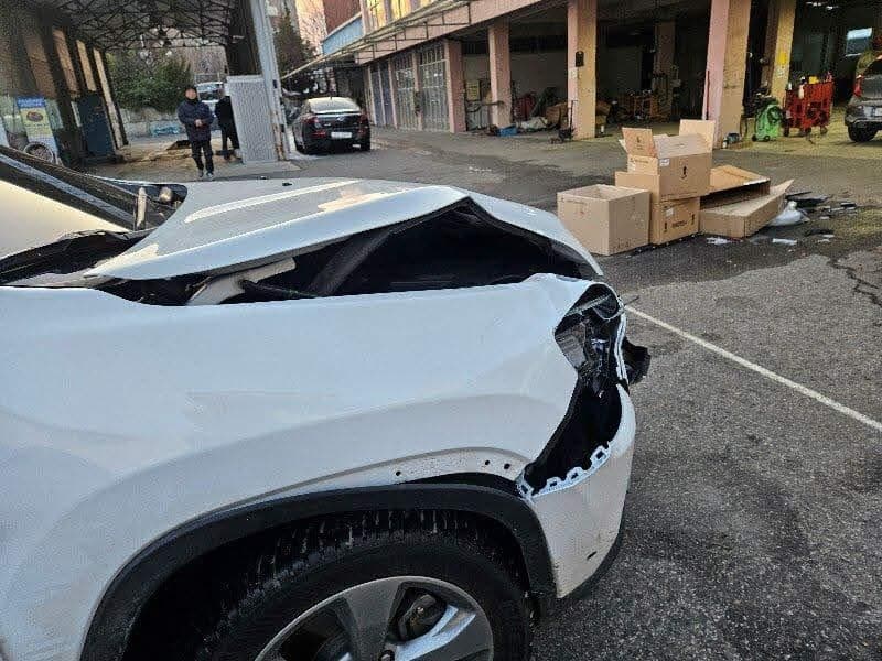 Chrysler Jeep/Jeep Cherokee 2.4