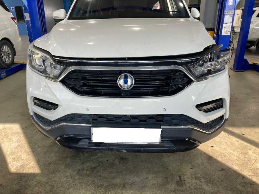 G4 Rexton Diesel 2.2 2WD Luxury
