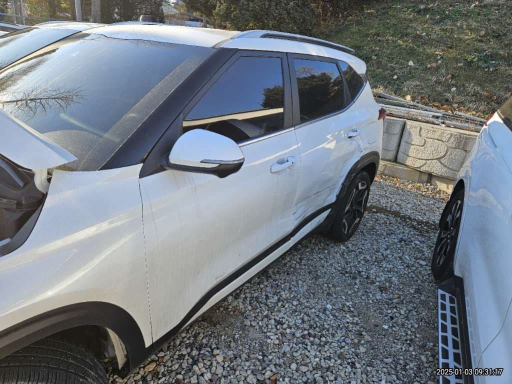 The New Seltos Gasoline 1.6 Turbo 2WD Signature